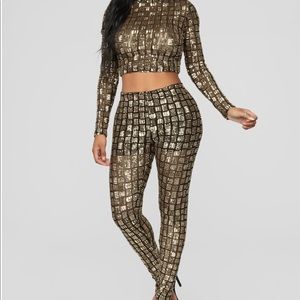 All sequin Fashion Nova two piece set. Never worn